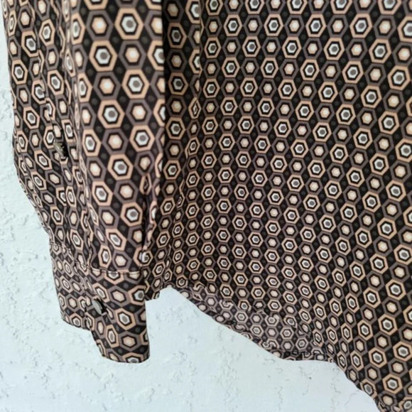 Daisy Fuentes Long Sleeve Button down Blouse Black Multi Geometric Womens Size M - Picture 5 of 10